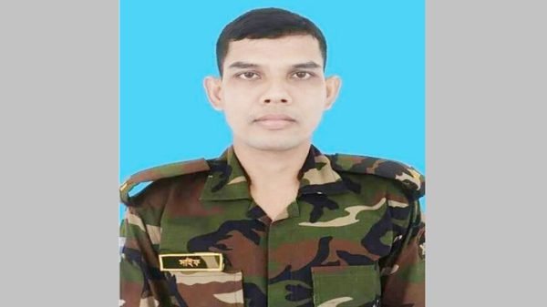 কমলগঞ্জে দুর্ঘটনায় সেনা সদস্য নিহত, অটোরিকশাচালক গ্রেফতার