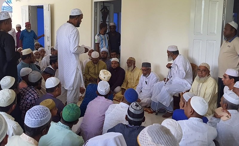 ৩৭ নম্বর ওয়ার্ডে জলাবদ্ধতা নিরসনের আশ্বাস মেয়র আরিফের