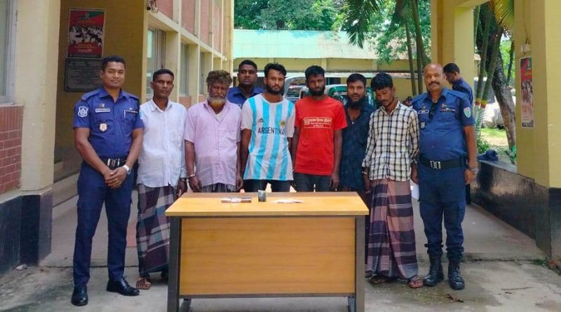 কোম্পানীগঞ্জ থেকে নগদ টাকাসহ ৬ জুয়াড়ি আটক