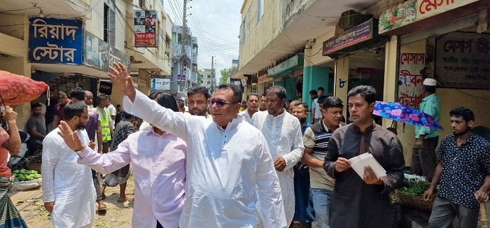 লাঙ্গল প্রার্থী বাবুলের গণসংযোগ