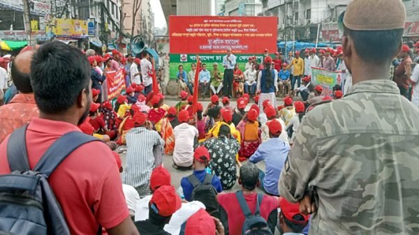 ২০ মে কে ‘চা শ্রমিক অধিকার’ হিসেবে রাষ্ট্রীয় স্বীকৃতি দাও: চা শ্রমিক ফেডারেশন
