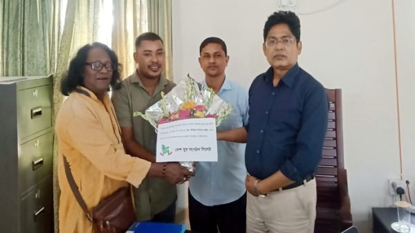 যুব উন্নয়ন অধিদপ্তর নবাগত উপপরিচালকের সাথে দেশ যুব সংগঠন সিলেটের সৌজন্যে সাক্ষাত