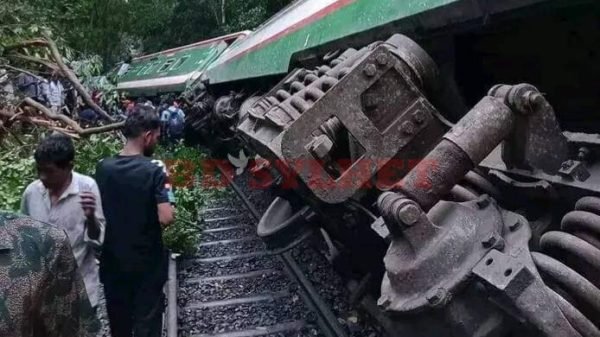 সিলেটের সাথে সারাদেশের রেল যোগাযোগ বন্ধ