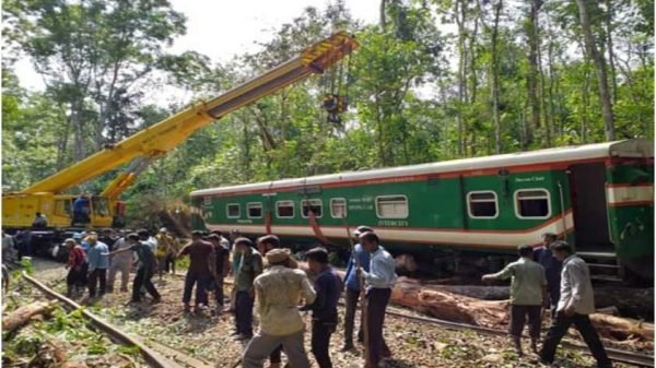 ১৫ ঘণ্টা পর সিলেটের সঙ্গে সারাদেশের ট্রেন চলাচল শুরু
