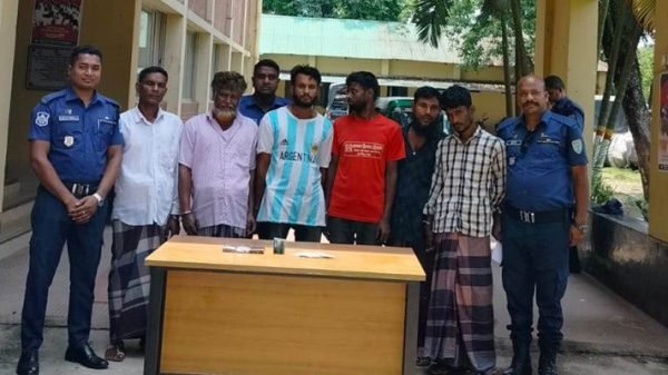 কোম্পানীগঞ্জে জুয়ার আসর থেকে ৬ জুয়াড়ি গ্রেফতার