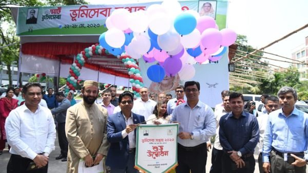 স্মার্ট ভূমিসেবায় মামলা ও আইনি জটিলতা মকদ্দমা কমবে: বিভাগীয় কমিশনার