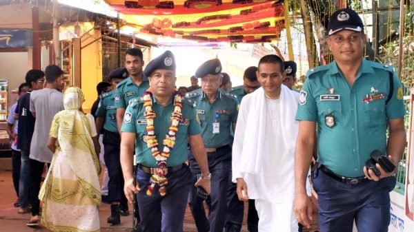 ইসকনের অন্যতম প্রধান অনুষ্ঠান রথযাত্রা মহোৎসব পরিদর্শনে পুলিশ কমিশনার