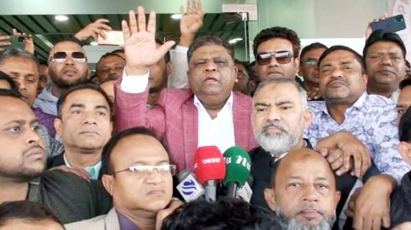 ৩ জুলাই মেয়র হিসেবে শপথ নেবেন আনোয়ারুজ্জামান চৌধুরী