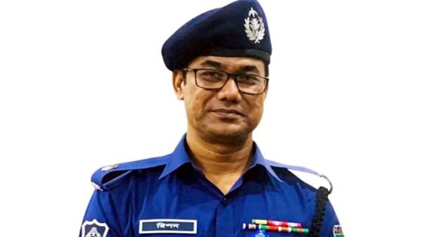 সুনামগঞ্জের অতিরিক্ত পুলিশ সুপার রিপন সাময়িক বরখাস্ত