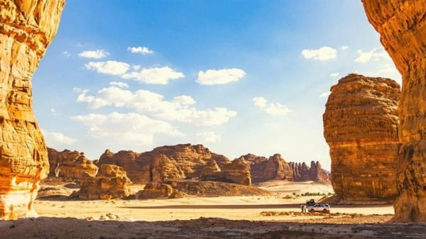 মুহাম্মদ সা.)-কে গাছ ও পাথরের সালাম