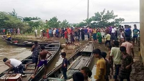 কোম্পানীগঞ্জে হাওরে নৌকাডুবে শ্রমিক নিখোঁজ