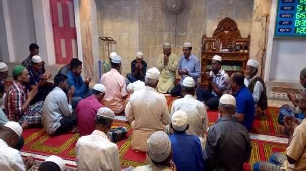 কাইয়ুম চৌধুরীর সুস্থতা কামনায় কামাল বাজার ইউনিয়ন বিএনপির দোয়া মাহফিল