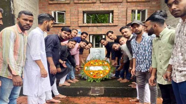 শোক দিবসে মদন মোহন কলেজ ছাত্রলীগের শ্রদ্ধাঞ্জলি অর্পন