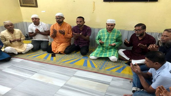 খন্দকার মুক্তাদিরের সুস্থতা কামনায় জেলা স্বেচ্ছাসেবক দলের দোয়া