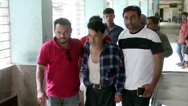 হবিগঞ্জে রেলের স্টাফদের নির্যাতনের শিকার সাংবাদিক