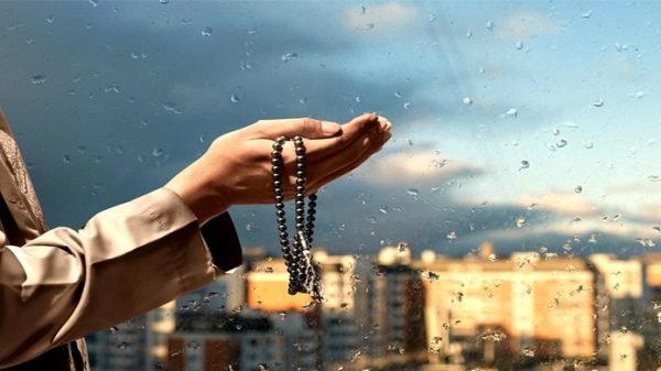 মানুষের কল্যাণে কাজ করার প্রতিদান