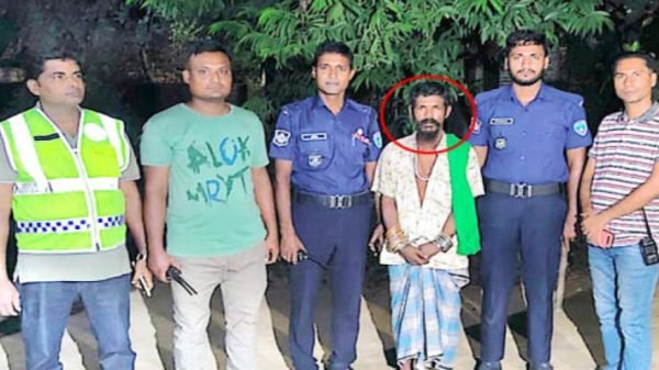 এক বছরের সাজা, ফকির বেসে মাজারে আত্মগোপনে ৮ বছর