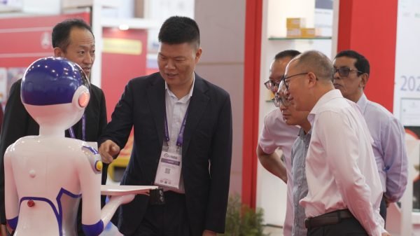 বেল্ট অ্যান্ড রোড ইনিশিয়েটিভ বাংলাদেশ প্রদর্শনীতে হুয়াওয়ে