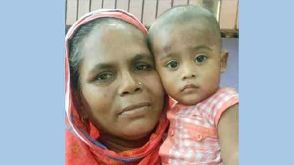 পরিবারের সবাইকে হারিয়ে আলৌকিকভাবে বেঁচে গেলো ৭ মাসের শিশু