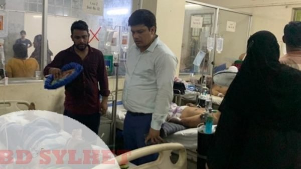 সিলেটে সিএনজি পাম্পে ভয়াবহ বিস্ফোরণ: আহতদের পাশে জেলা প্রশাসন