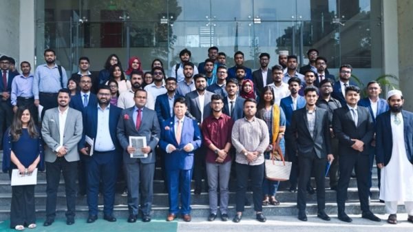 তরুণরাই স্মার্ট বাংলাদেশ গড়ার চালিকাশক্তি : পররাষ্ট্রমন্ত্রী