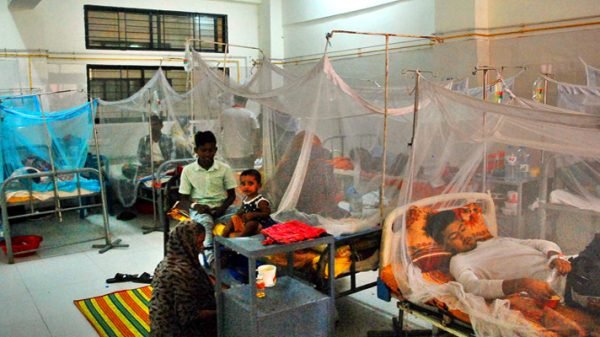 ডেঙ্গুতে ১০ জনের মৃত্যু, হাসপাতালে ২৭৪৮