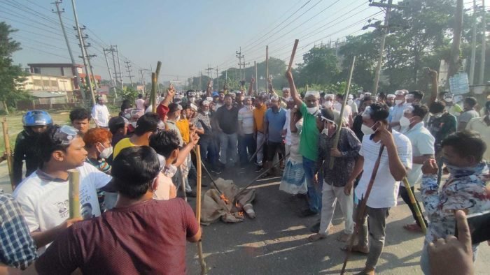 অবরোধে রণক্ষেত্র নারায়ণগঞ্জ!