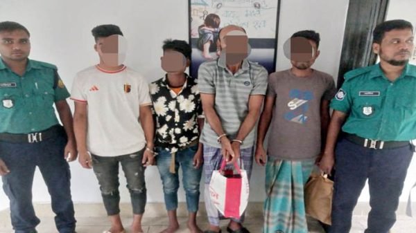 সিলেটে চোরাইকৃত মালামাল উদ্ধার, গ্রেফতার ৪