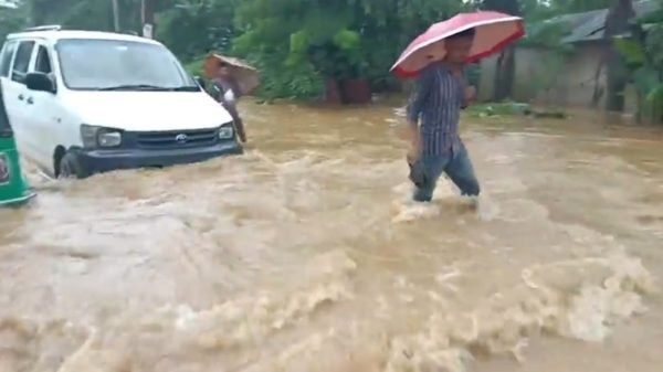 সিলেটে টানা বৃষ্টিতে বন্যার সম্ভাবনা