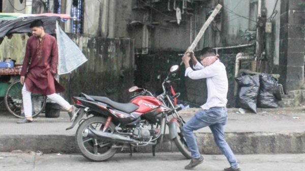 সিলেটে সাংবাদিকের মোটরসাইকেল ভাঙচুর