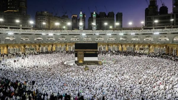 ওমরা যাত্রী-এজেন্সিকে মানতে হবে যে ৫ নির্দেশনা