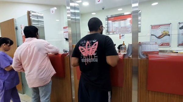 কুয়েতে প্রবাসীদের কর্মহীন ও আকামা জটিলতার প্রভাব রেমিট্যান্সে