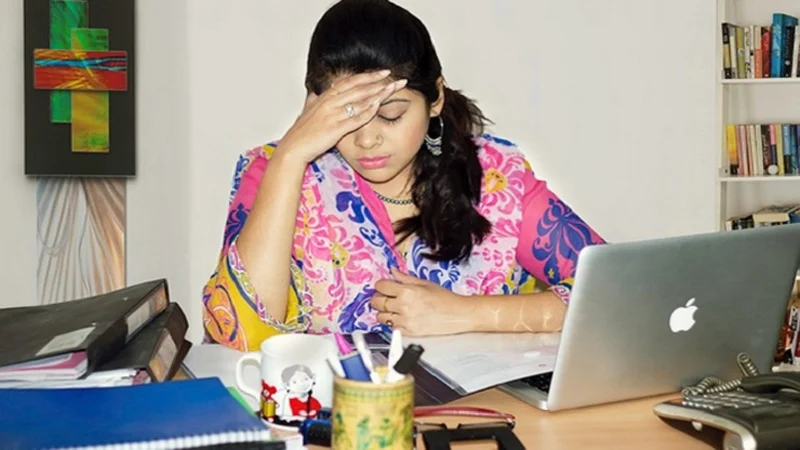 মানসিক চাপ থেকে মুক্ত থাকতে যা করবেন