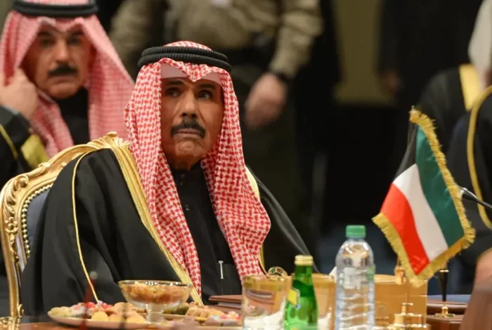 হাসপাতালে ভর্তি কুয়েতের আমির