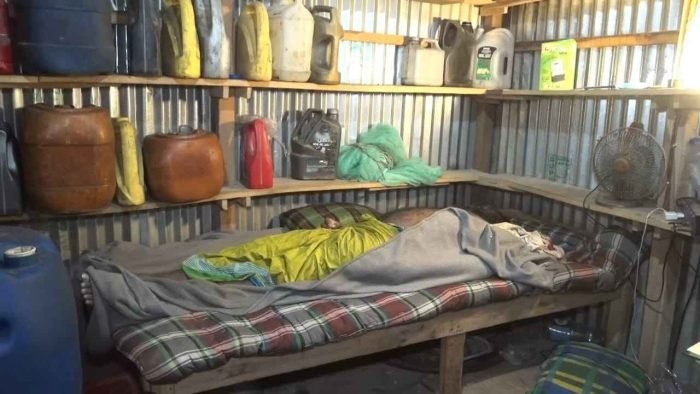 গাজীপুরে নিজ দোকানে পড়ে ছিল ব্যবসায়ীর মরদেহ