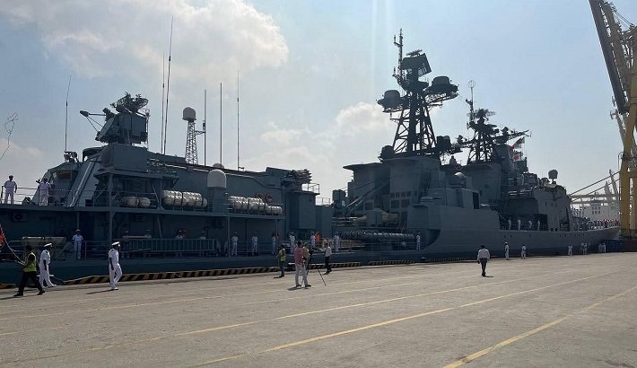 চট্টগ্রাম বন্দরে হঠাৎ রুশ নৌবহর