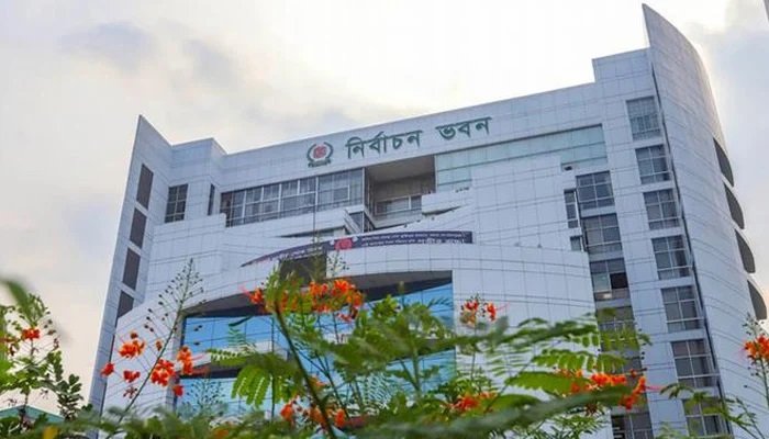 সকালেই সংবাদ সম্মেলন করবে ইসি