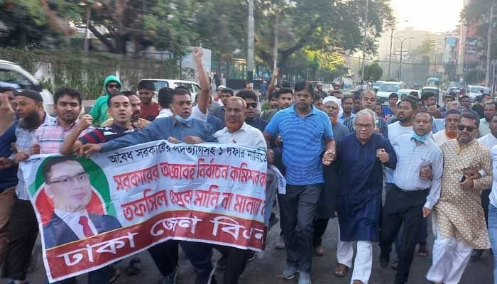 অবরোধ সফলে রিজভীর নেতৃত্বে রাজধানীতে মিছিল