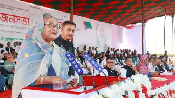 প্রয়োজনে বাবার মত বুকের রক্ত দিতেও আমি প্রস্তুত: প্রধানমন্ত্রী