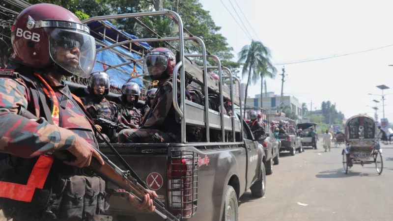 সারাদেশে ১৬১ প্লাটুন বিজিবি মোতায়েন