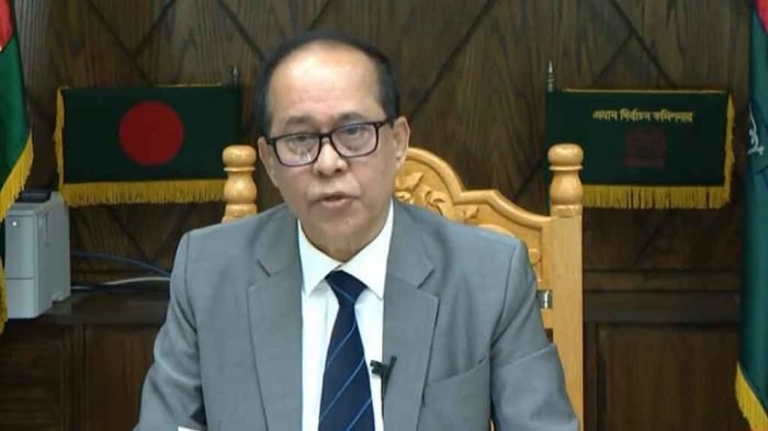 কেন্দ্রের বাইরে দেখবে ইসি, ভেতরের দায়িত্ব পোলিং এজেন্টদের