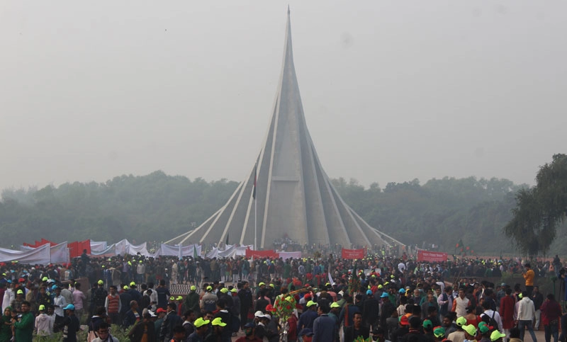 ১২ দিন জাতীয় স্মৃতিসৌধে দর্শনার্থীদের প্রবেশ নিষেধ