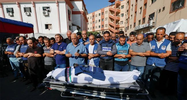 ইসরায়েল-হামাস যুদ্ধে নিহত ৬১ সাংবাদিক