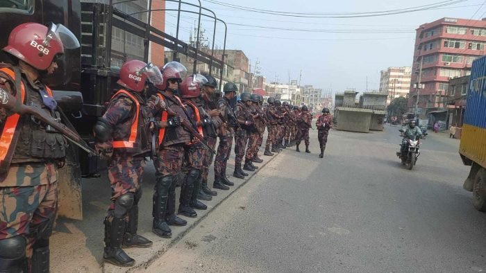 সারাদেশে ১৫৪ প্লাটুন বিজিবি মোতায়েন