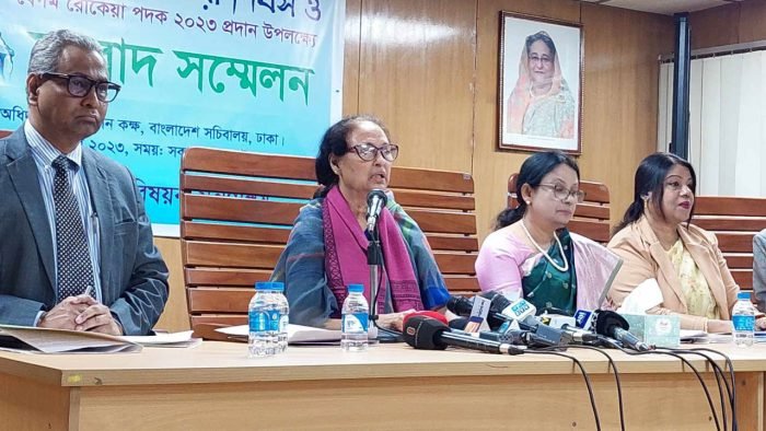 ৫ বিশিষ্ট নারী পাচ্ছেন বেগম রোকেয়া পদক