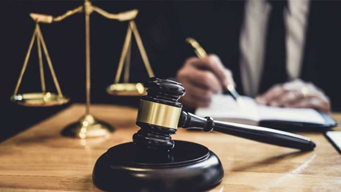 এবার একযোগে ১৭ বিচারককে বদলি