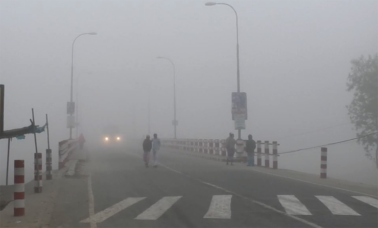 কুড়িগ্রামে শীত জেঁকে বসেছে, তাপমাত্রা নেমেছে ১৫ ডিগ্রিতে