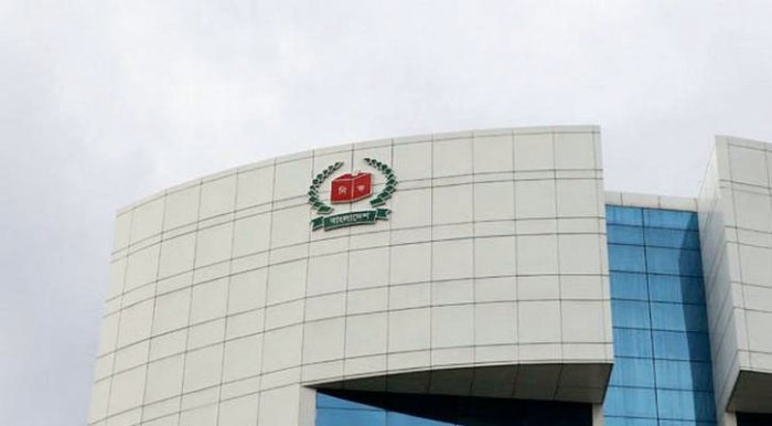 নির্বাচনী ব্যয়ের হিসাব ও অর্থের উৎস না জানালে মামলা দেবে ইসি