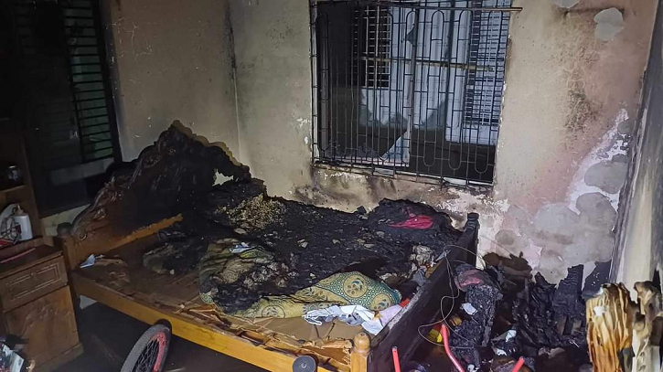 ফ্রিজের কম্প্রেসার বিস্ফোরণে শিশুসহ একই পরিবারের ৩ জন দগ্ধ