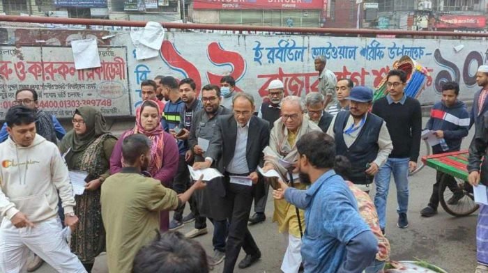 দেশের জনগণ একতরফা পাতানো নির্বাচন বর্জন করছে